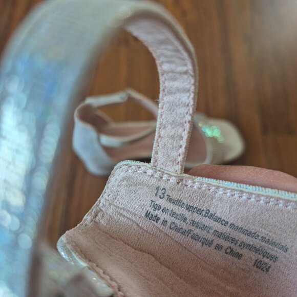 Size 13 Girls Heeled Sandals - Picture 4 of 4